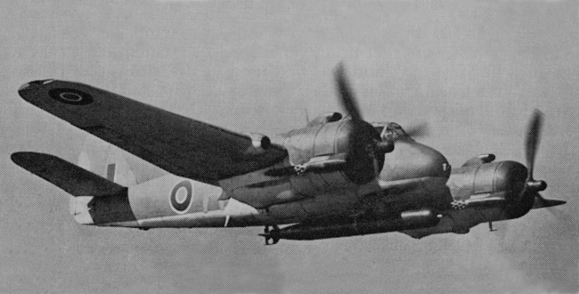 Vue d'un Beaufighter T.F. VIC (photo : Aircraft of the Royal Air Force 1918-57 - Owen Thetford)