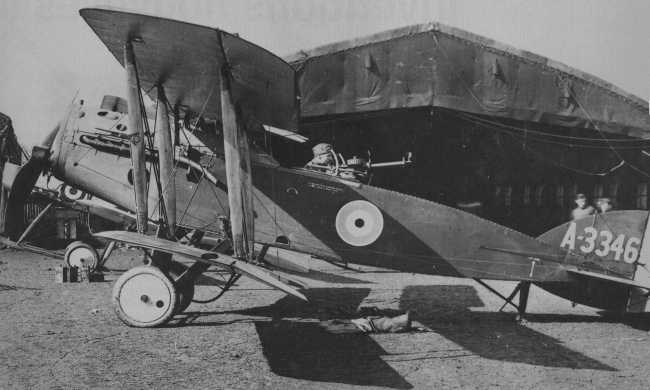 Vue d'un Bristol F.2A Fighter (photo : Histoire de l'Aviation Militaire Bill Gunston - Imperial War Museum)