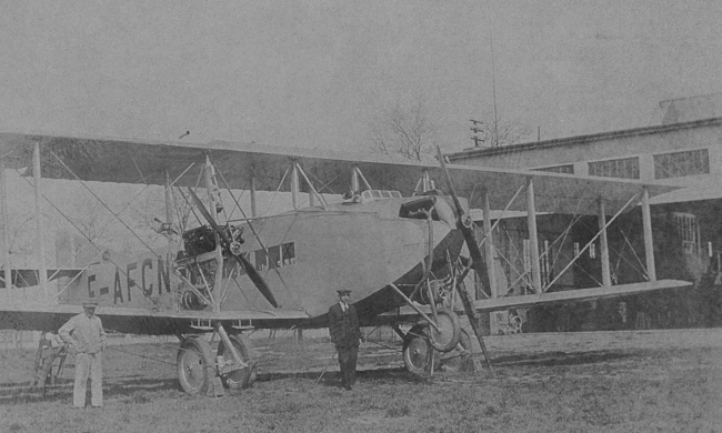 Vue d'un biplan de transport Caudron 61 (photo : Icare num&eacute;ro 73)