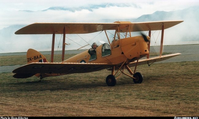 Vue d'un Tiger Moth II (photo : Glenn Alderton)