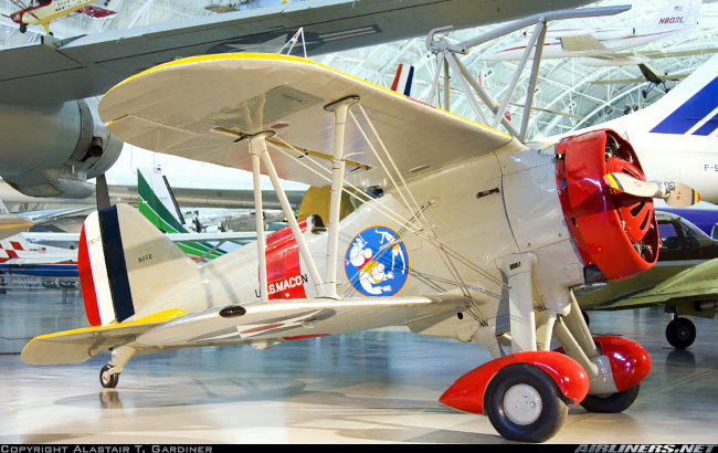 Vue d'un Curtiss F9C-2 (photo : Alastair T. Gardiner)