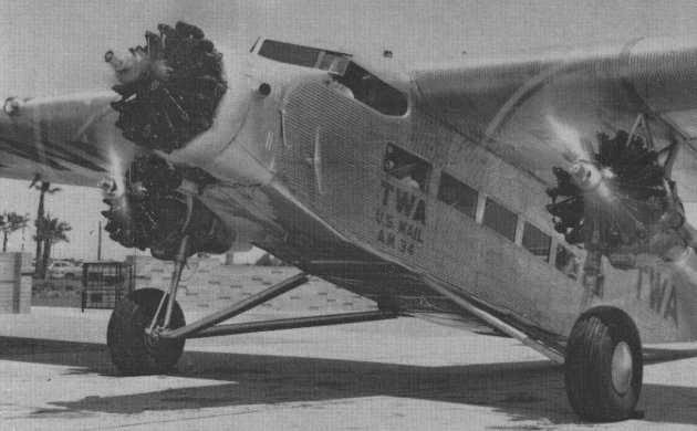 Vue d'un Trimotor 5-AT-C de la compagnie TWA