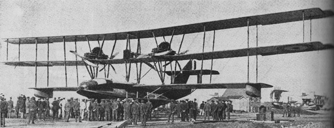 Vue d'un hydravion Felixstowe Fury (photo : Jane's fighting aircraft of World War I)