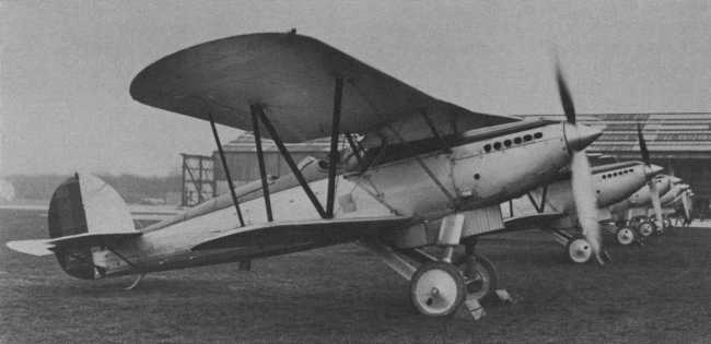 Vue d'un Fox II de consruction belge (photo : Encyclopédie illustrée de l'Aviation dans le monde - David Mondey)