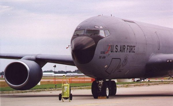 Vue d'un KC-135R (photo : Darren S. Avit)