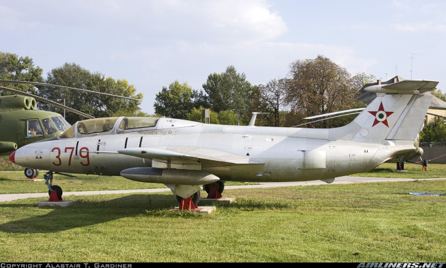 Vue d'un L-29 (photo : Alastair T. Gardiner)