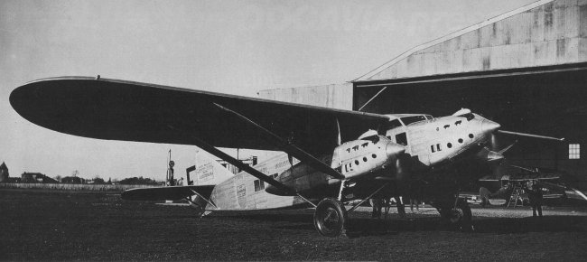 Vue d'un monoplan trimoteur Latécoère 35 (photo : Le Fana de l'Aviation)