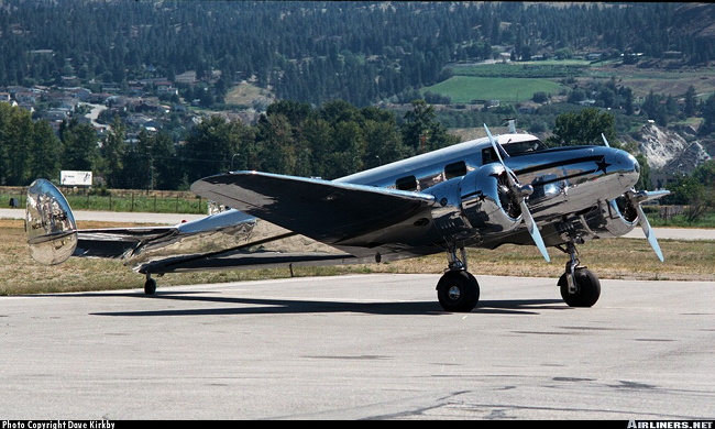 Vue d'un Model 12-A Electra Junior (photo : Dave Kirkby)