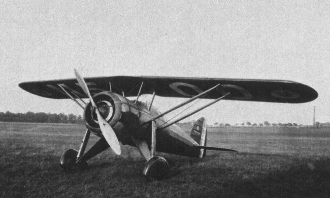 Vue d'un Morane-Saulnier 225 (photo : Science et Vie Aviation 1977)