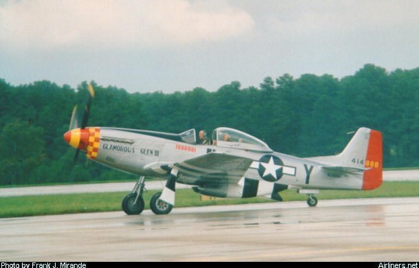 Vue d'un P-51D Mustang (photo : Frank J. Mirande)