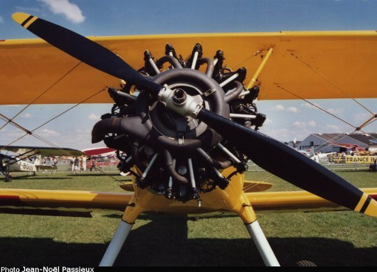 Vue d'un moteur Pratt & Whitney R-985 (photo : JN Passieux, meeting de la Ferté-Alais 2003)