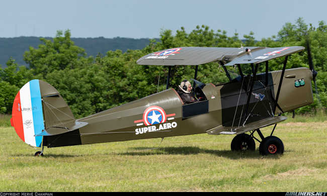 Vue d'un Stampe (Ultralight Concept) SV-4RS (photo : Herv&eacute; Champain, meeting de la Fert&eacute;-Alais 2023)
