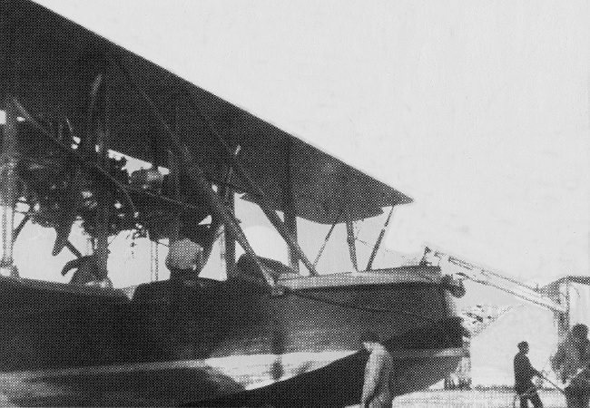 Vue d'un hydravion Tellier 1000 ch (origine : L'aviation maritime française pendant la Grande Guerre - ARDHAN - Noël)