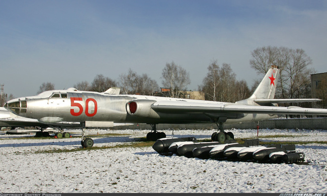 Vue d'un Tupolev Tu-16R (photo : Dmitriy Pichugin)