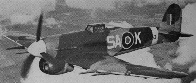 Vue d'un Typhoon IB (photo : Aircraft of the Royal Air Force 1918-57 - Owen Thetford)