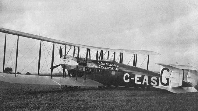 Vue du Vimy Commercial City of London (photo : Pictorial History of BOAC and Imperial Airways Kenneth Munson)