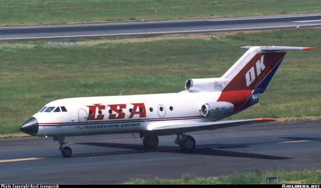 Vue d'un Yak-40K (photo : Axel Juengerich)