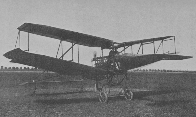 Vue d'un Zens biplan (photo : Gallica - L'Idée aérienne, Aviation, Les Oiseaux artificiels, 1909)